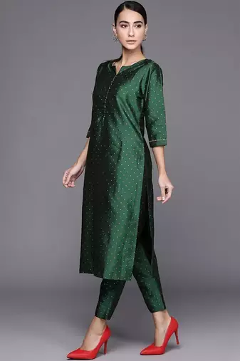 women ethnic motifs printed regular kurta with trousers & with dupatta