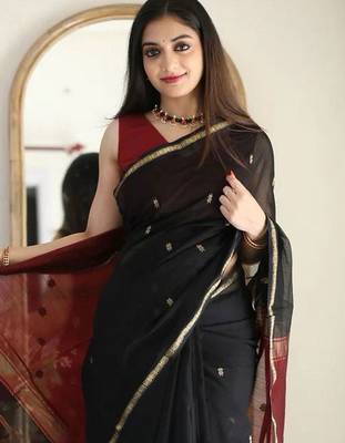 Black black ethnic motifs zari banarasi saree 4