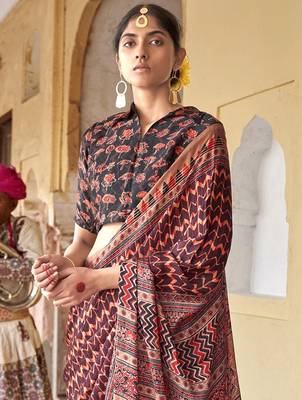 Brown ajrak printed block dabu saree 3