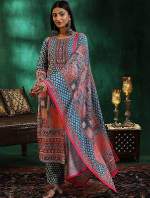 women ethnic motifs printed regular mirror work linen kurta with trousers & with dupatta 1