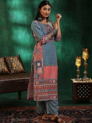 women ethnic motifs printed regular mirror work linen kurta with trousers & with dupatta 5