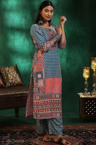 women ethnic motifs printed regular mirror work linen kurta with trousers & with dupatta