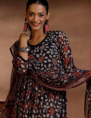 women floral printed empire kurta with palazzos & with dupatta 6