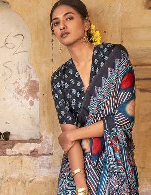 Navy blue ajrak block leheriya saree 4
