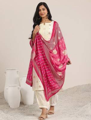 women ethnic motifs printed regular thread work kurta with dhoti pants & with dupatta 1