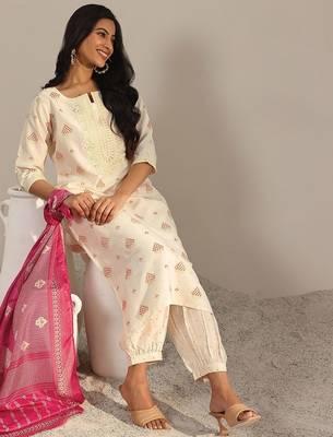 women ethnic motifs printed regular thread work kurta with dhoti pants & with dupatta 5