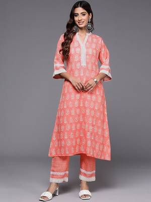 women ethnic motifs printed regular thread work kurta with palazzos 1