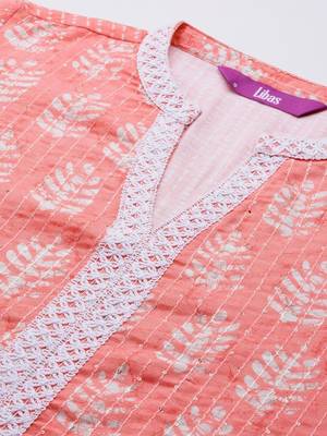 women ethnic motifs printed regular thread work kurta with palazzos 6