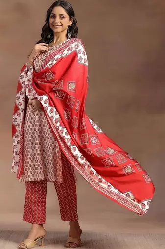 women ethnic motifs printed regular kurta with trousers & with dupatta