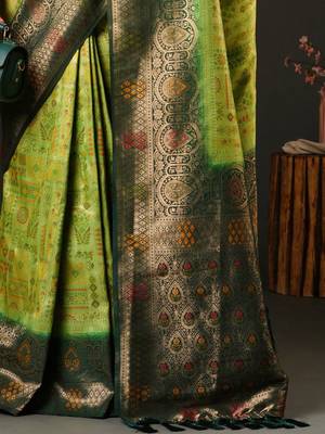 Green green & red ethnic motifs woven design zari kanjeevaram saree 5