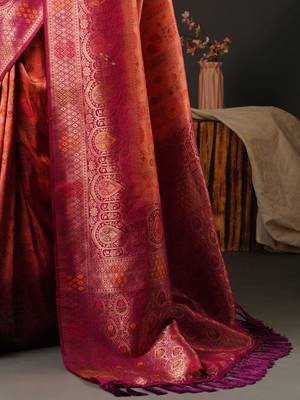 Pink pink & gold-toned ethnic motifs woven design zari kanjeevaram saree 4