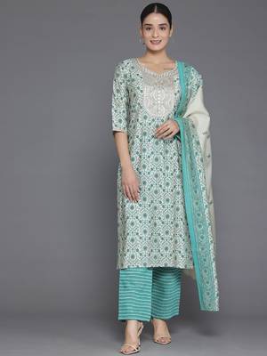 women ethnic motifs printed regular sequinned kurta with trousers & with dupatta 1
