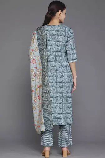 women ethnic motifs printed regular thread work kurta with trousers & with dupatta