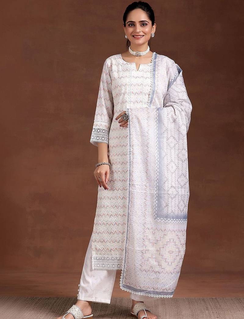 women printed regular kurta with trousers & with dupatta