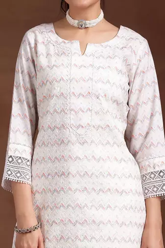 women printed regular kurta with trousers & with dupatta