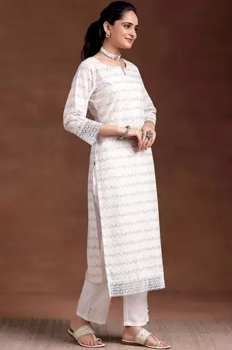 women printed regular kurta with trousers & with dupatta