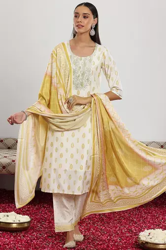 women ethnic motifs printed regular sequinned kurta with trousers & with dupatta