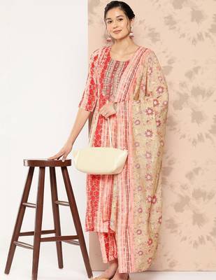 women dyed regular thread work kurta with trousers & with dupatta 5