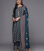 women ethnic motifs printed regular kurta with trousers & with dupatta