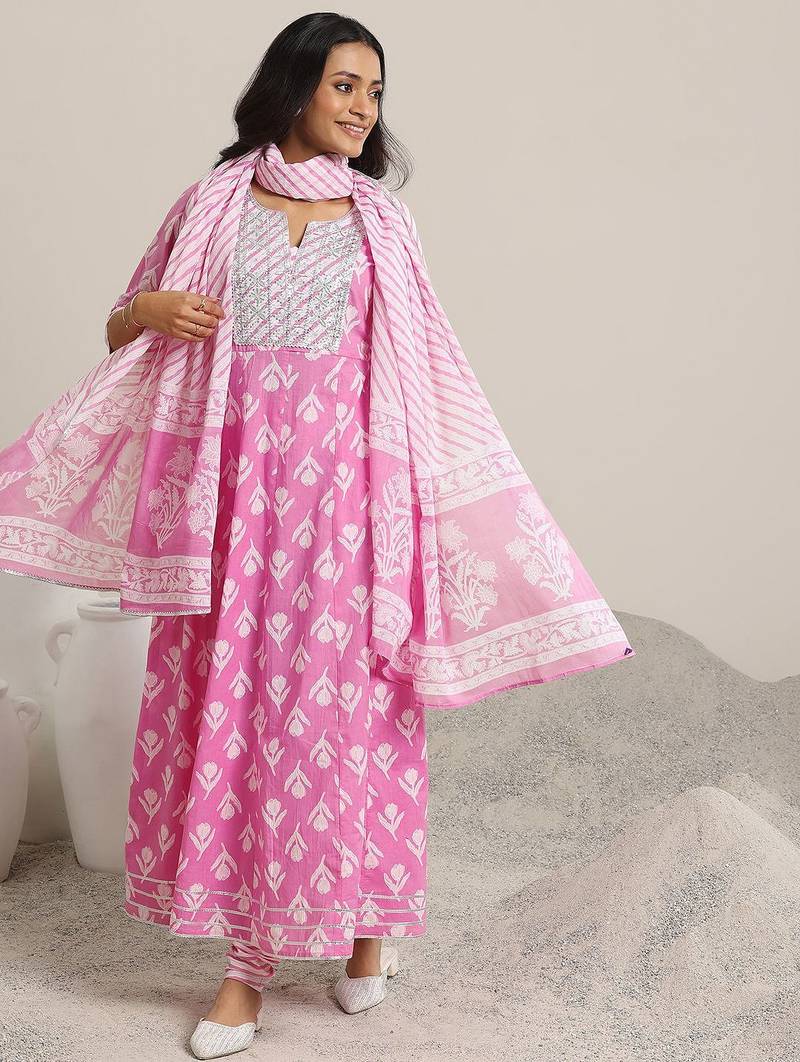 women ethnic motifs printed panelled thread work kurta with churidar & with dupatta
