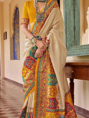 Cream bandhani embroidered silk blend designer saree 3