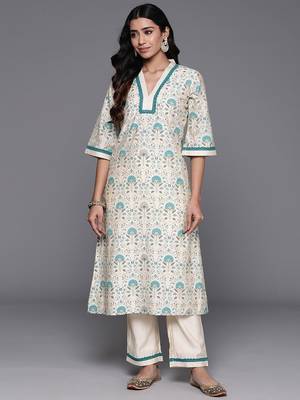 women floral printed regular kurta with trousers 1