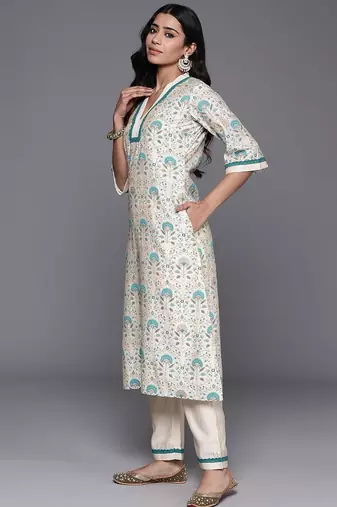 women floral printed regular kurta with trousers