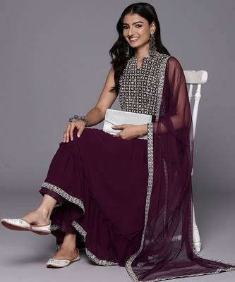 women ethnic motifs embroidered empire thread work kurta with trousers & with dupatta 4