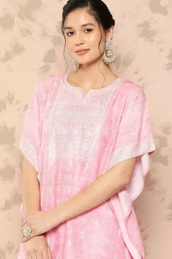 women ethnic motifs printed regular kurta with trousers