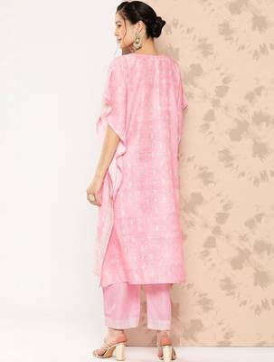 women ethnic motifs printed regular kurta with trousers 5