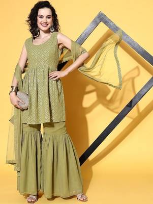 women tiered kurti with sharara & with dupatta 6