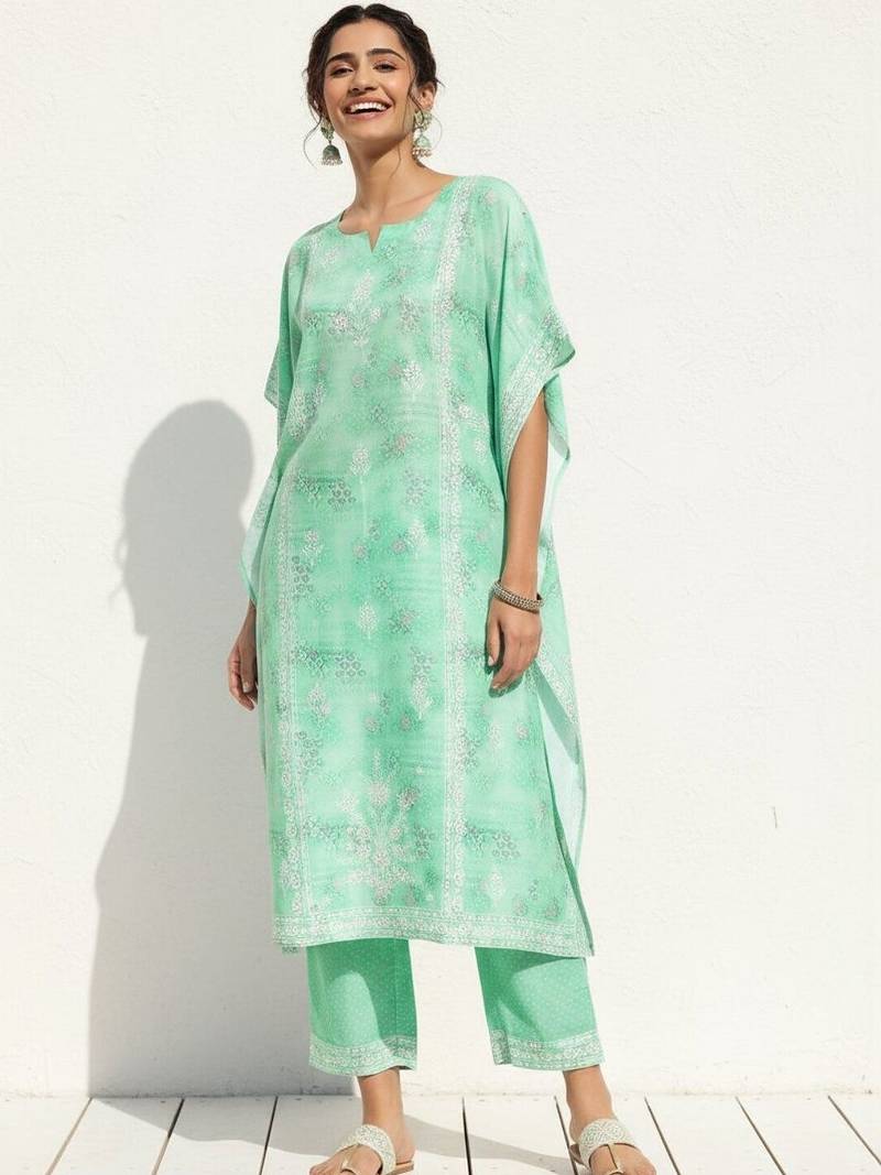 women ethnic motifs printed regular kurta with trousers