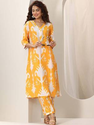 ethnic motifs printed v-neck kurta with salwar 1