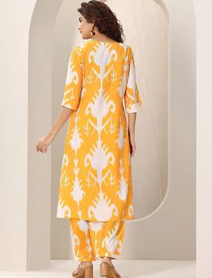 ethnic motifs printed v-neck kurta with salwar 5