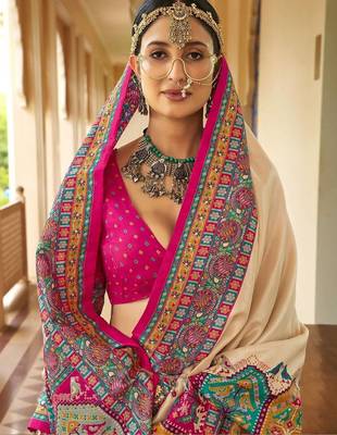 Cream ethnic motifs silk blend designer saree 2