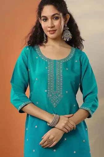 ethnic motifs embroidered regular thread work kurta & trousers with dupatta