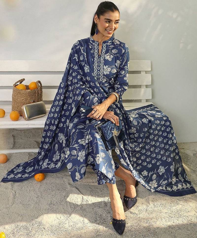 libas blue floral printed cotton blend straight suit set with dupatta