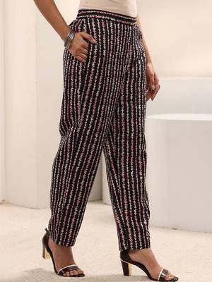 women ethnic motifs printed regular thread work kurta with trousers & with dupatta 5