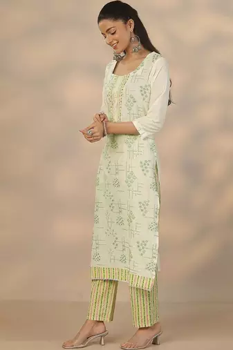 women ethnic motifs printed regular thread work kurta with trousers & with dupatta