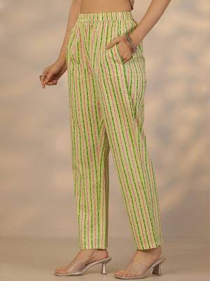 women ethnic motifs printed regular thread work kurta with trousers & with dupatta 5