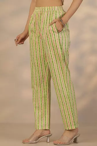 women ethnic motifs printed regular thread work kurta with trousers & with dupatta