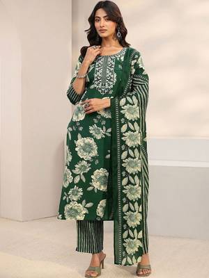 women floral printed regular thread work kurta with trousers & with dupatta 5