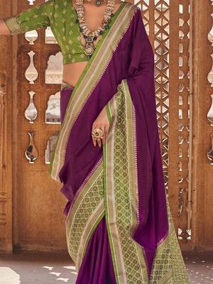 Purple woven design zari silk blend designer patola saree 4
