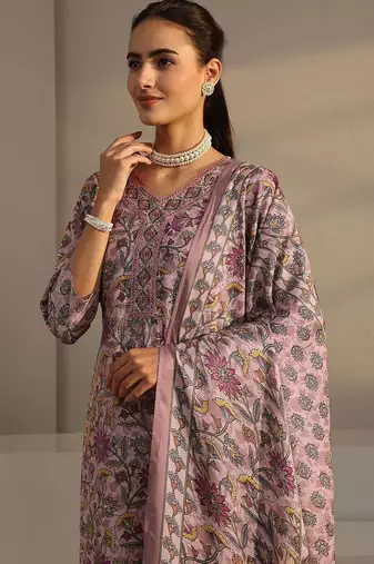 libas pink floral printed straight suit set with dupatta