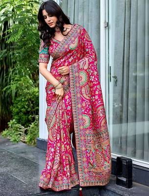 Pink paisley embroidered designer saree 4