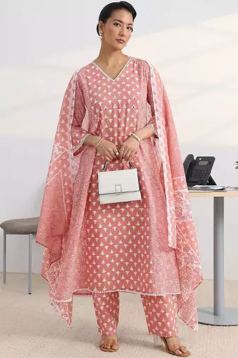 women ethnic motifs printed regular kurta with trousers & with dupatta