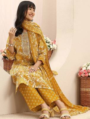 libas mustard floral printed straight suit set with dupatta 4