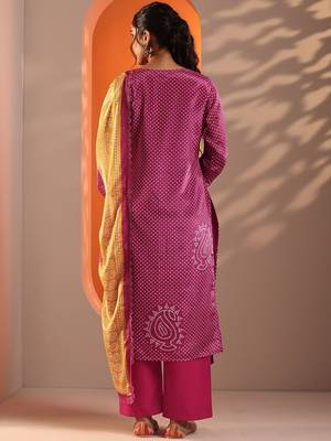 bandhani printed straight kurta with trousers and dupatta 5