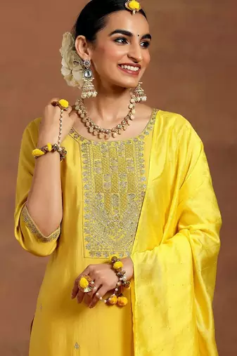 ethnic motifs embroidered sequinned straight kurta with trouser & dupatta