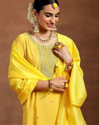 ethnic motifs embroidered sequinned straight kurta with trouser & dupatta 6